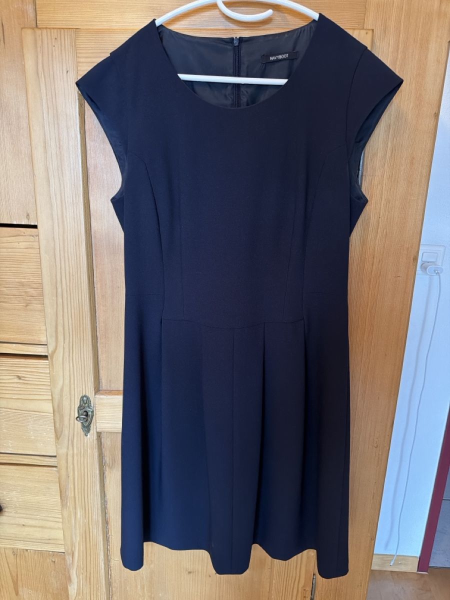 Navyboot Robes: Navyboot Kleid, Grösse 40, dunkelblau, elegant – Neuf (Voir description) à Lufingen par Smily37