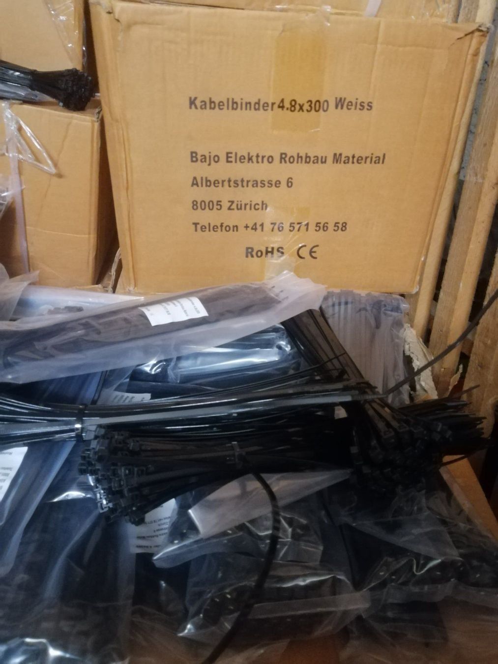 Cavi: 10,000 Stück 4.8X300 Kabelbinder – Nuovo e nell'imballaggio originale da Zürich venduto da Elektro-Material 3