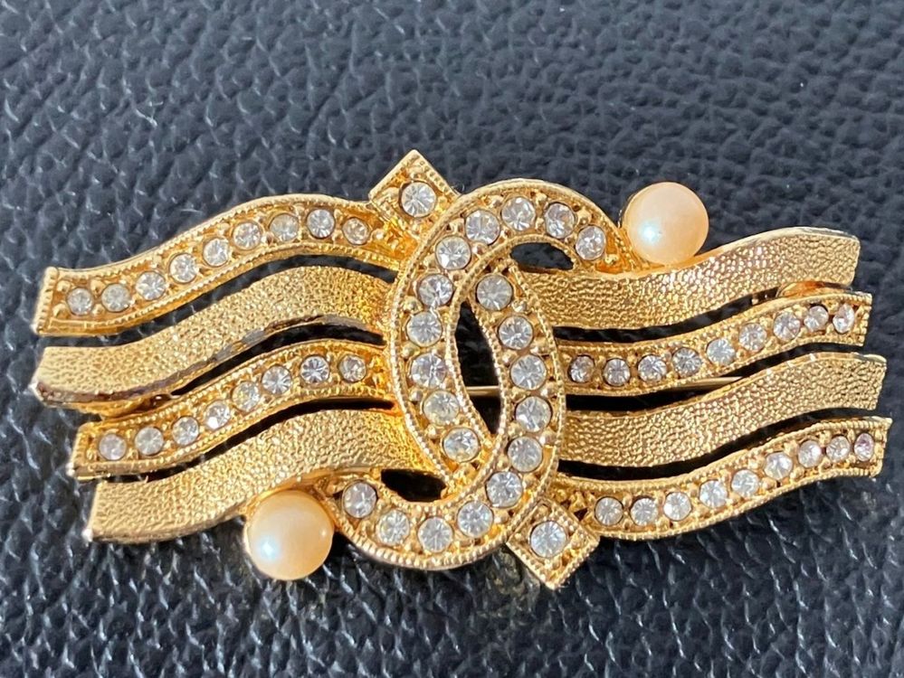 Ancienne Broche Vintage En Métal Doré Avec Strass - Occasion, Bijou Fantaisie Brillant
