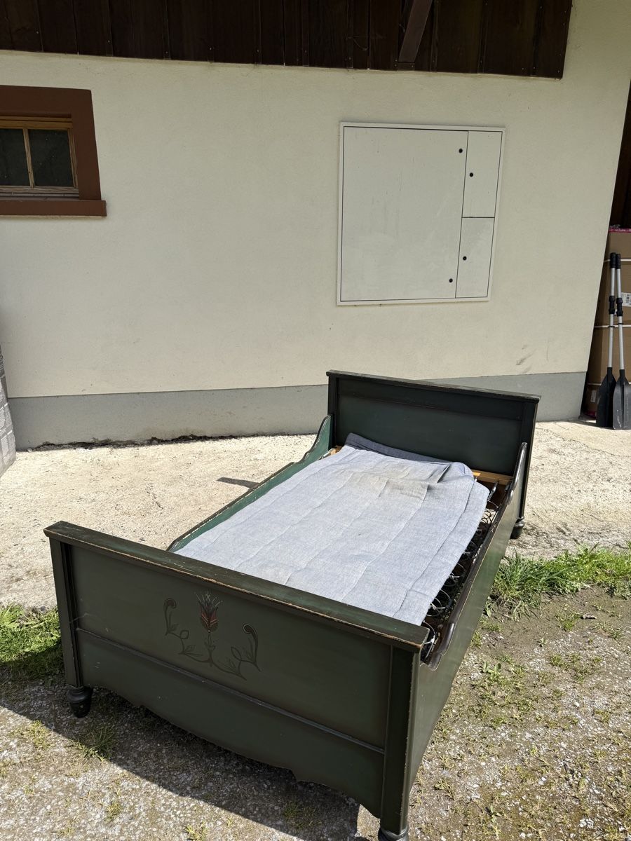 Letti: Antikes Bett – Usato da Birrhard venduto da lajasminelle 2