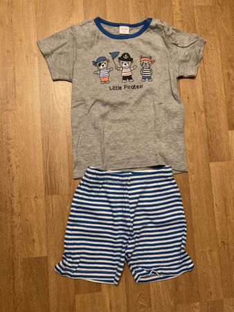 Shorty Pyjama Gr. 98 Piraten