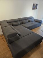 Sofa Zustand sehr gut, verstellbar und elektrisch ausfahrbar
