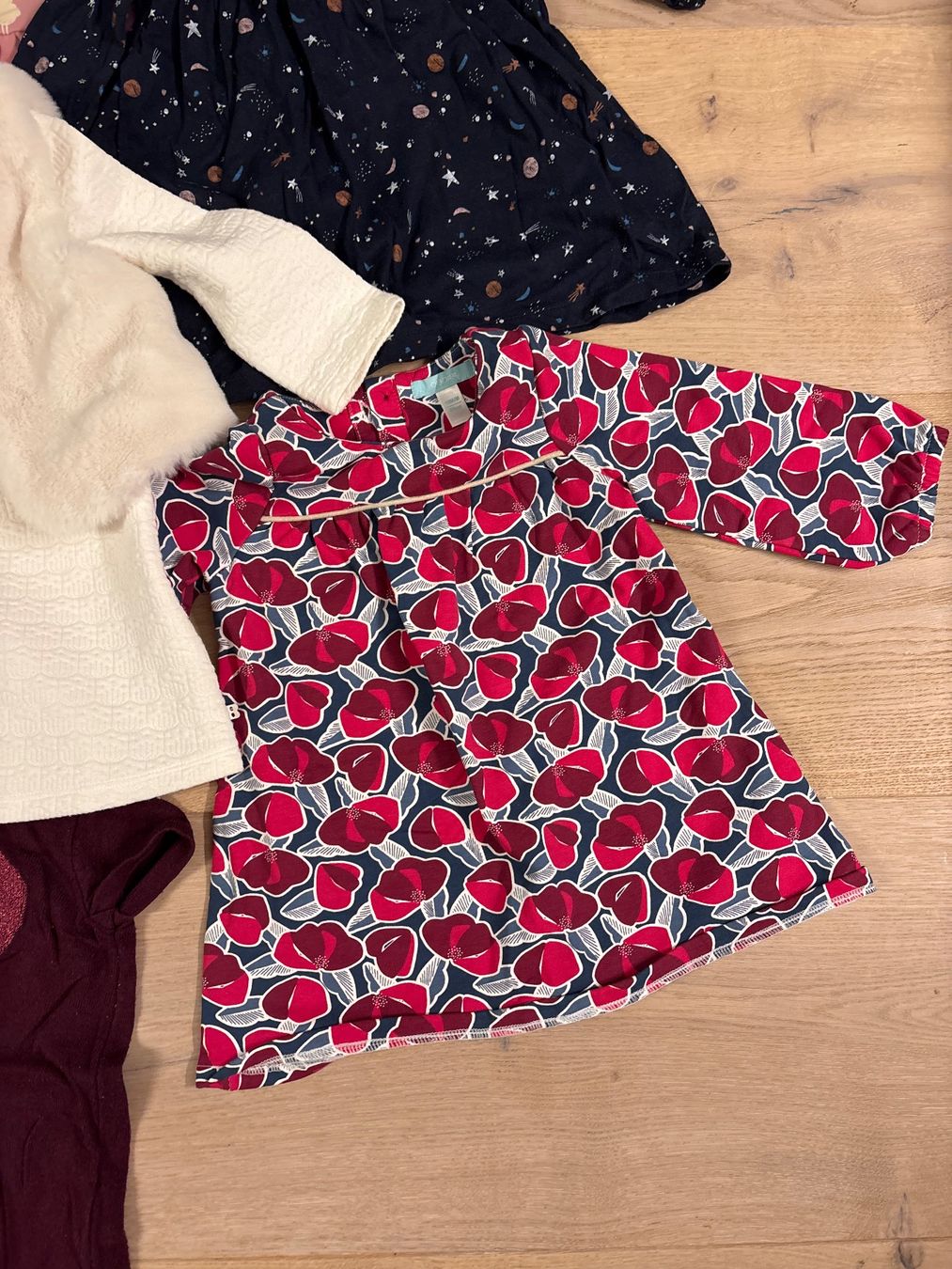 Lotti & Set di vestiti: Mädchen Kleiderpaket, Gr. 74-80 – Usato da Männedorf venduto da aztamindenet 8