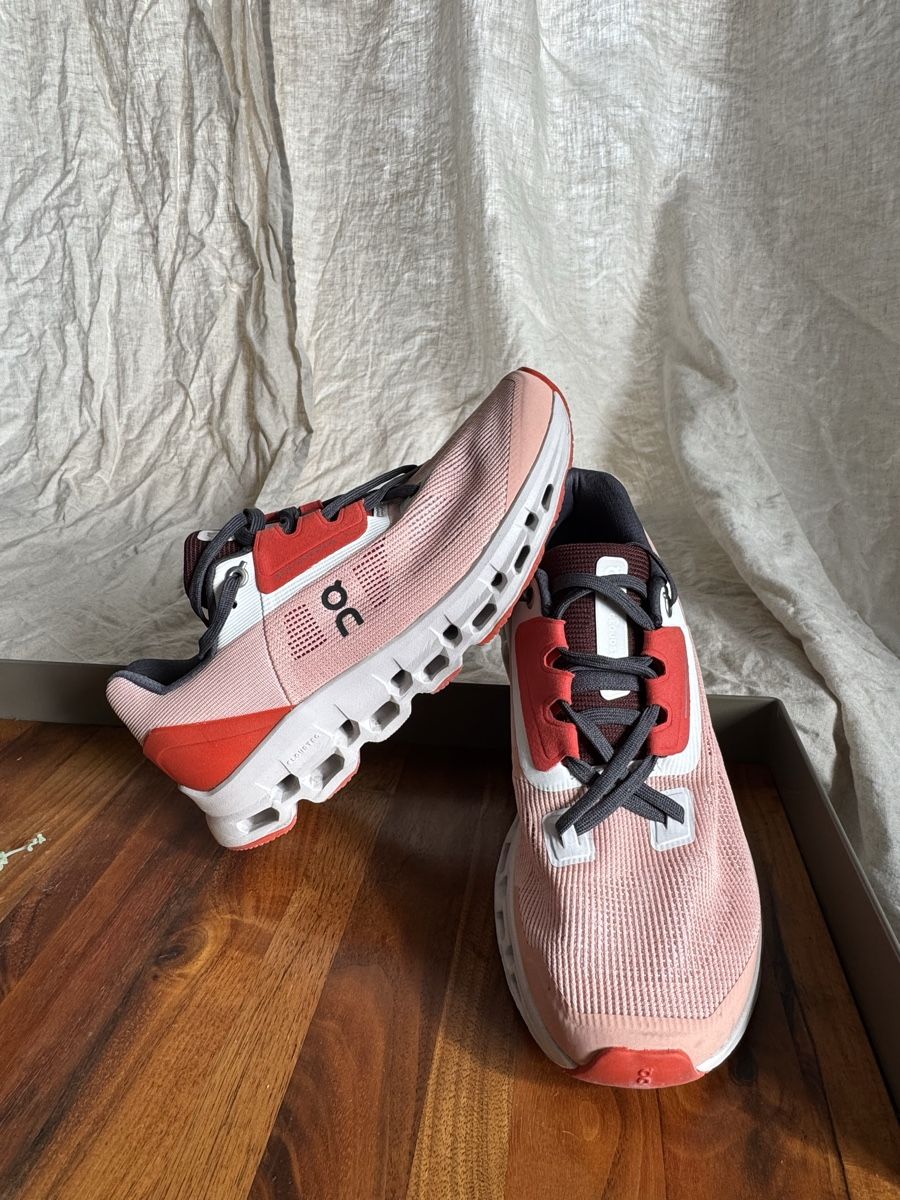 On Scarpe da donna: On Cloudstratus - like new  – Usato da Zürich venduto da kri_zhv2 1