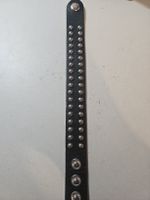 bracelet a clou rond noir