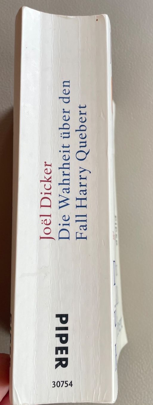 Libri: DIE WAHRHEIT ÜBER DEN FALL HARRY QUEBERT - JOËL DICKER - TB – Usato da Buchs AG venduto da fischli610 2
