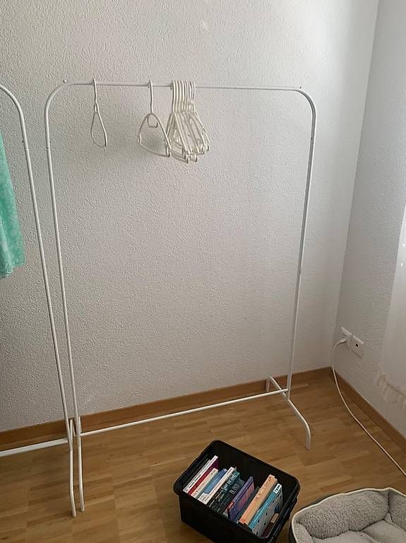 Porte manteau: Kleiderstangen 2 Stück  – D'occasion à Langenthal par bar_2znq