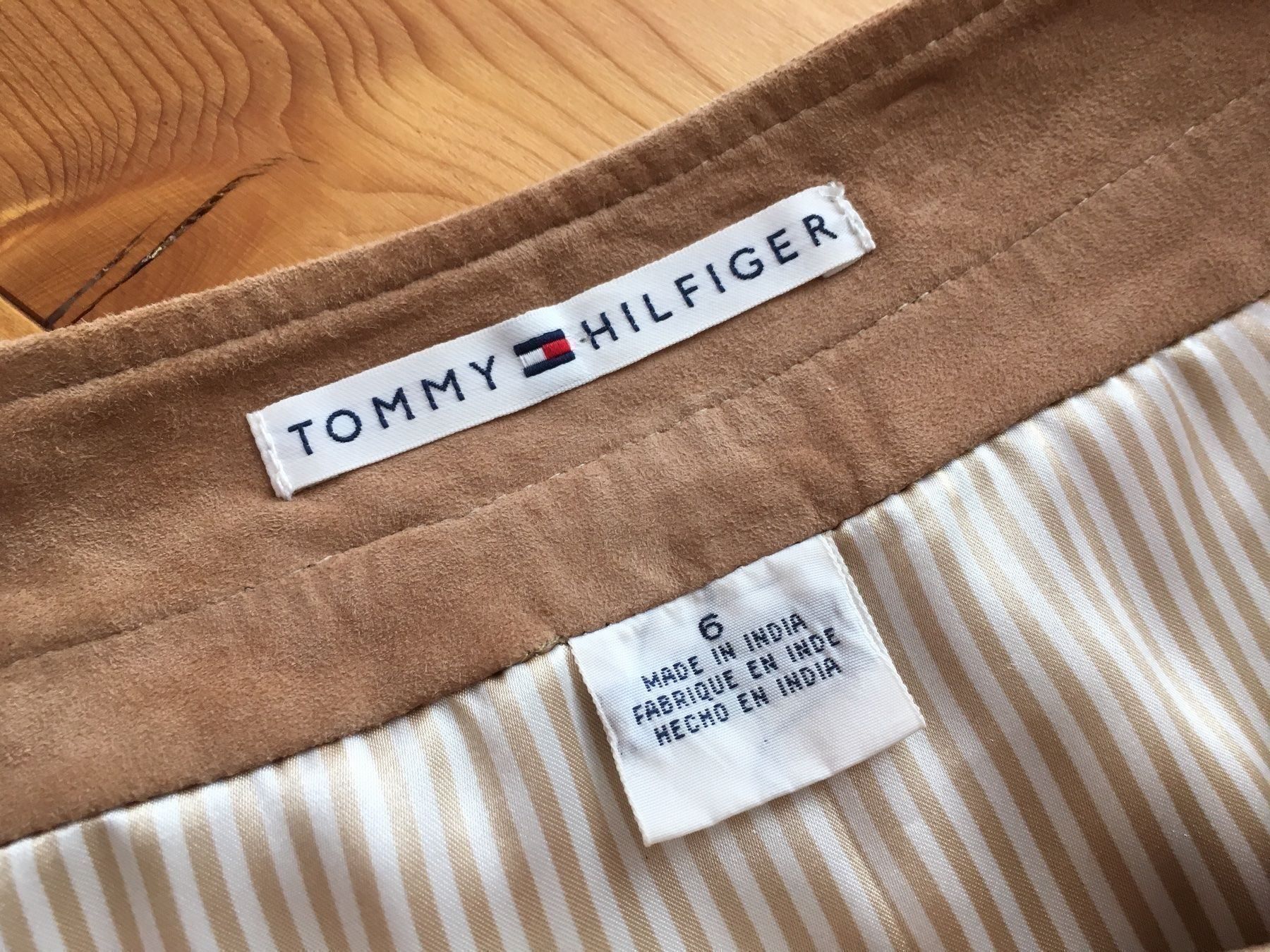 Tommy Hilfiger Gonne: Tommy Hilfiger Rock Wildleder S – Nuovo (secondo la descrizione) da Gersau venduto da Sidharta7 1