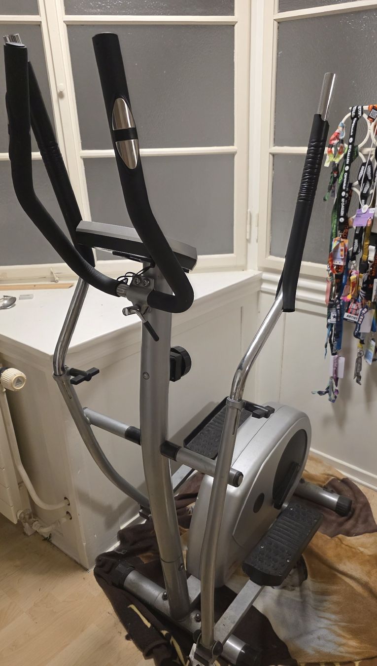 Hometrainer: Hometrainer Crosstrainer – Usato da Berneck venduto da Amuell 1