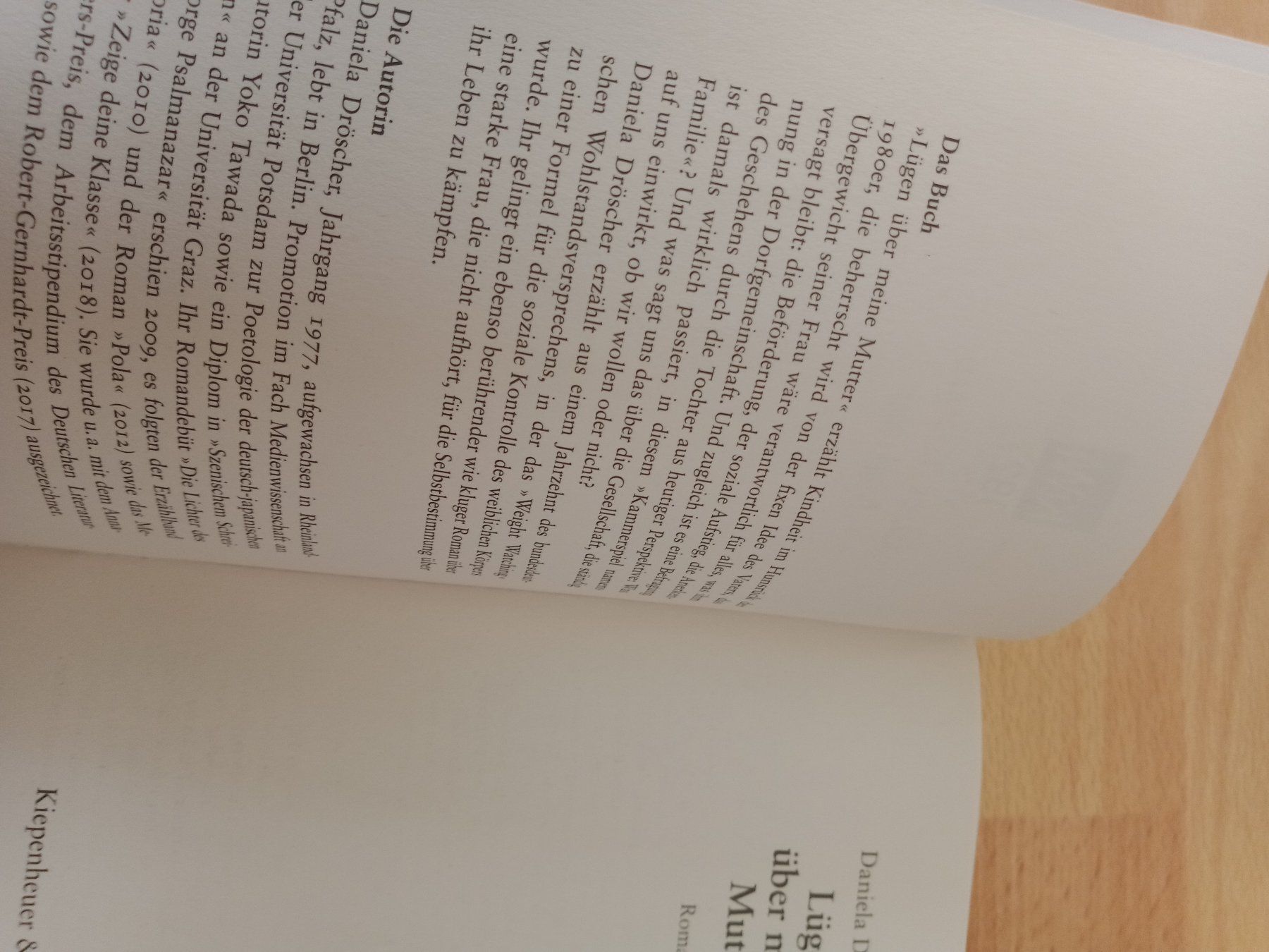 Libri: Daniela Dröscher Lügen über meine Mutter Ehe Feminismus – Nuovo (secondo la descrizione) da Wangen b. Olten venduto da EmilythestrangeX 5