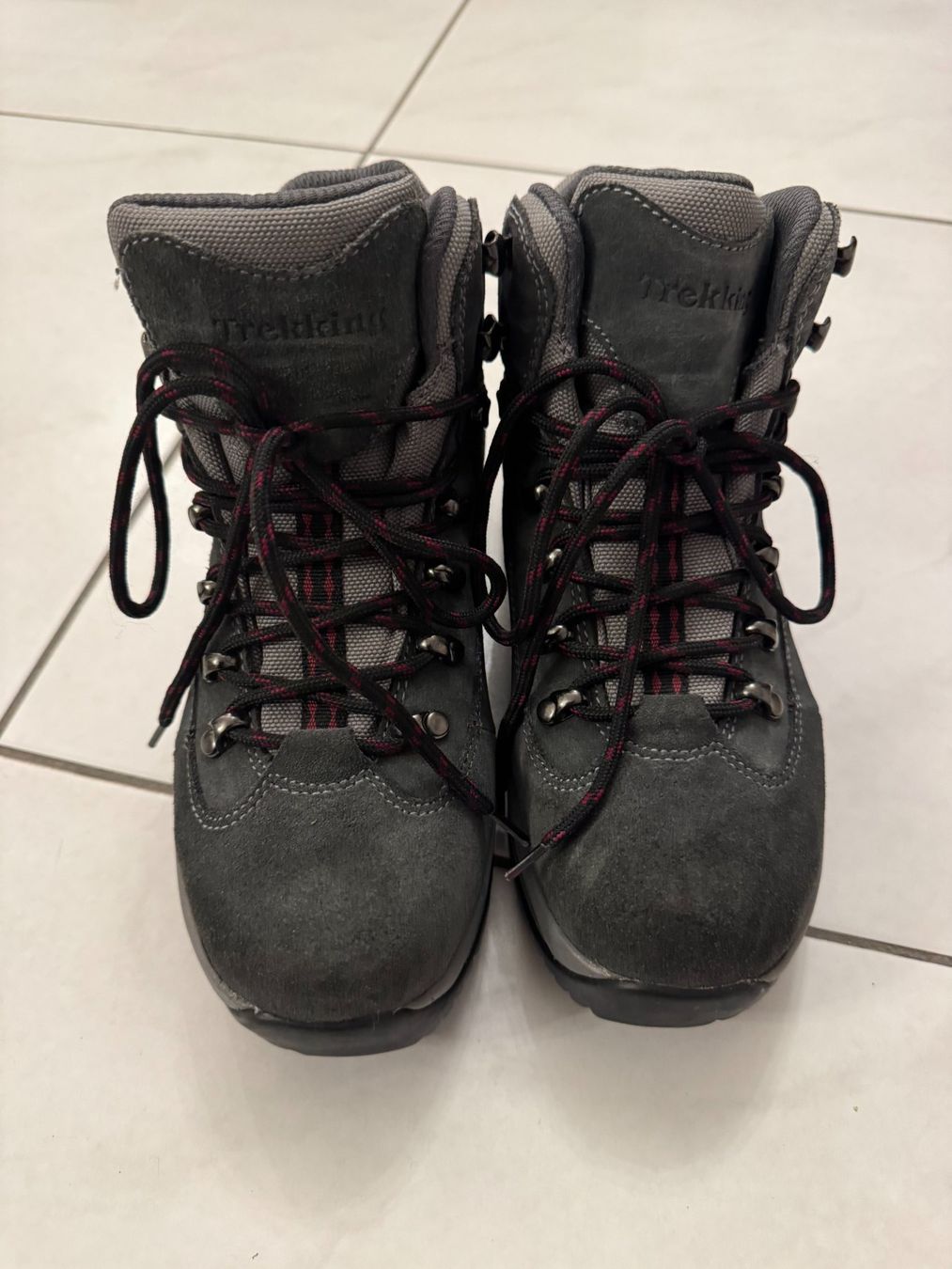 Scarpe da donna: WIE NEU: TREK-TEX Damen Wanderschuhe - Gr. 37 – Usato da Bad Ragaz venduto da kpo_b7ph 3