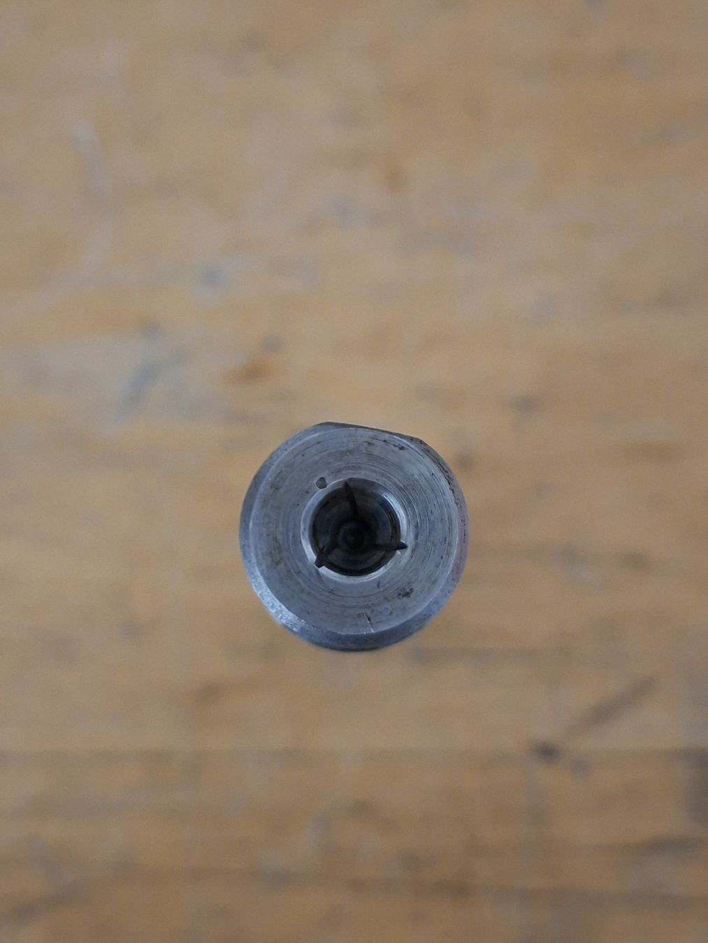 Tutti gli attrezzi: Drehdorn Durchmesser 20mm – Usato da Berg (Dägerlen) venduto da SCH.B. 2