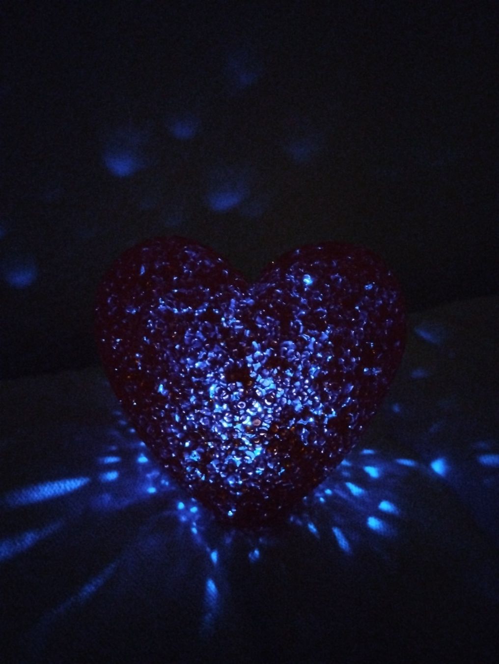 Alle Dekorationen: Herz, neuwertiges Valentinsherz – Neu (gemäss Beschreibung) aus Ostermundigen von Dinge1 9