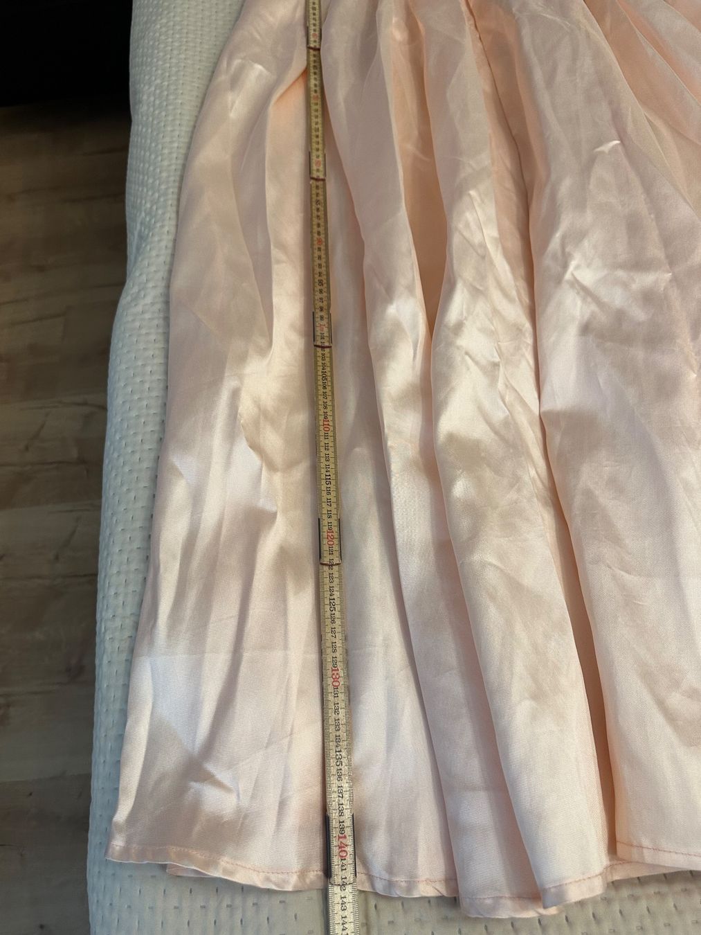 Robes: Abendkleid Gr 44 – D'occasion à Volketswil par Sina008 7