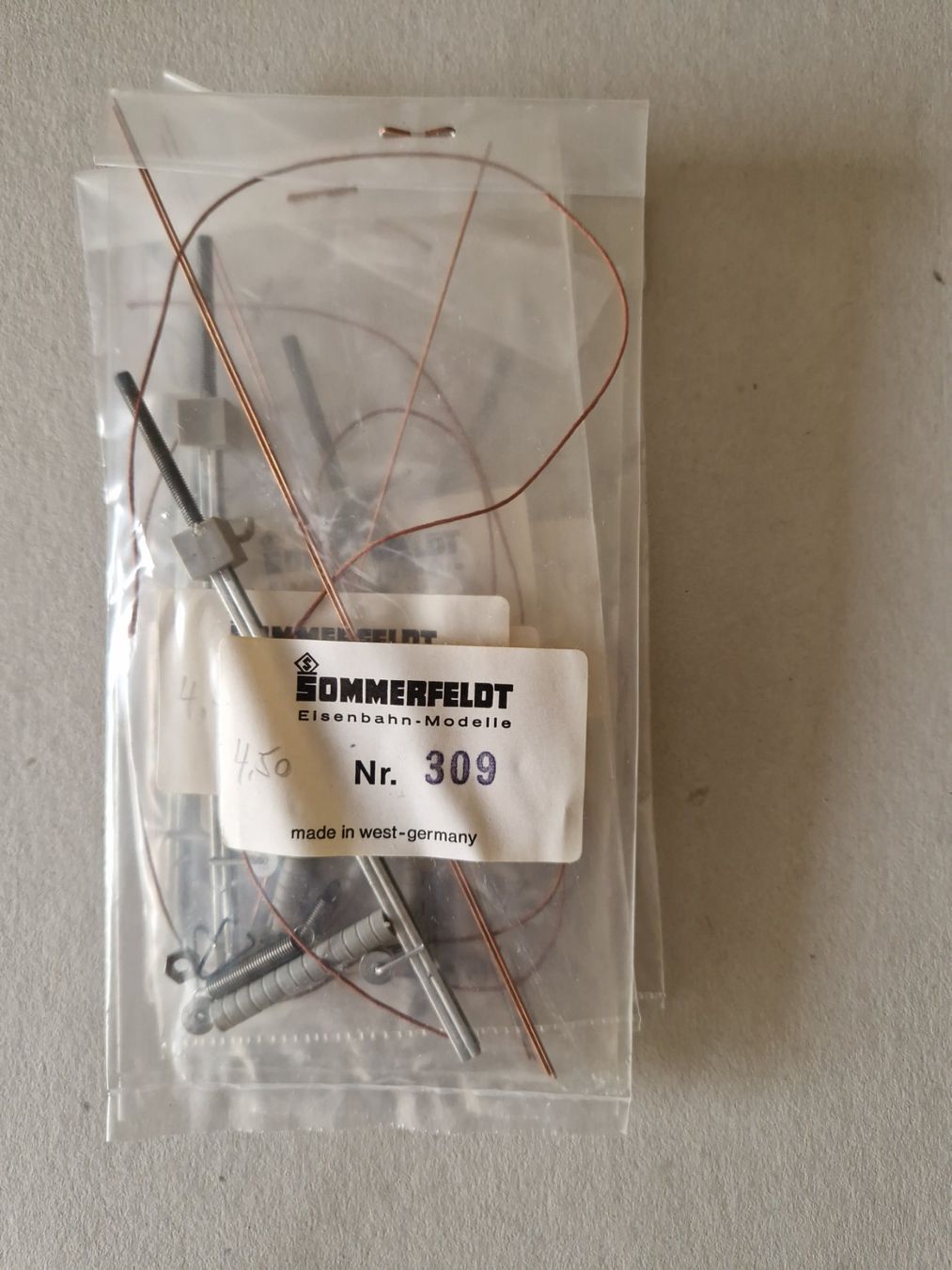Sommerfeldt Modellini di ferrovie: Sommerfeldt Modellbahn Oberleitung H0 – Nuovo (secondo la descrizione) da Goldau venduto da Helipilot 4