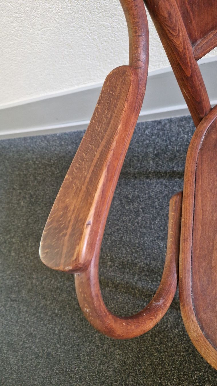 Thonet Sedie: original Thonet-Bugholzstuhl – Usato da Zürich venduto da Isaake 4