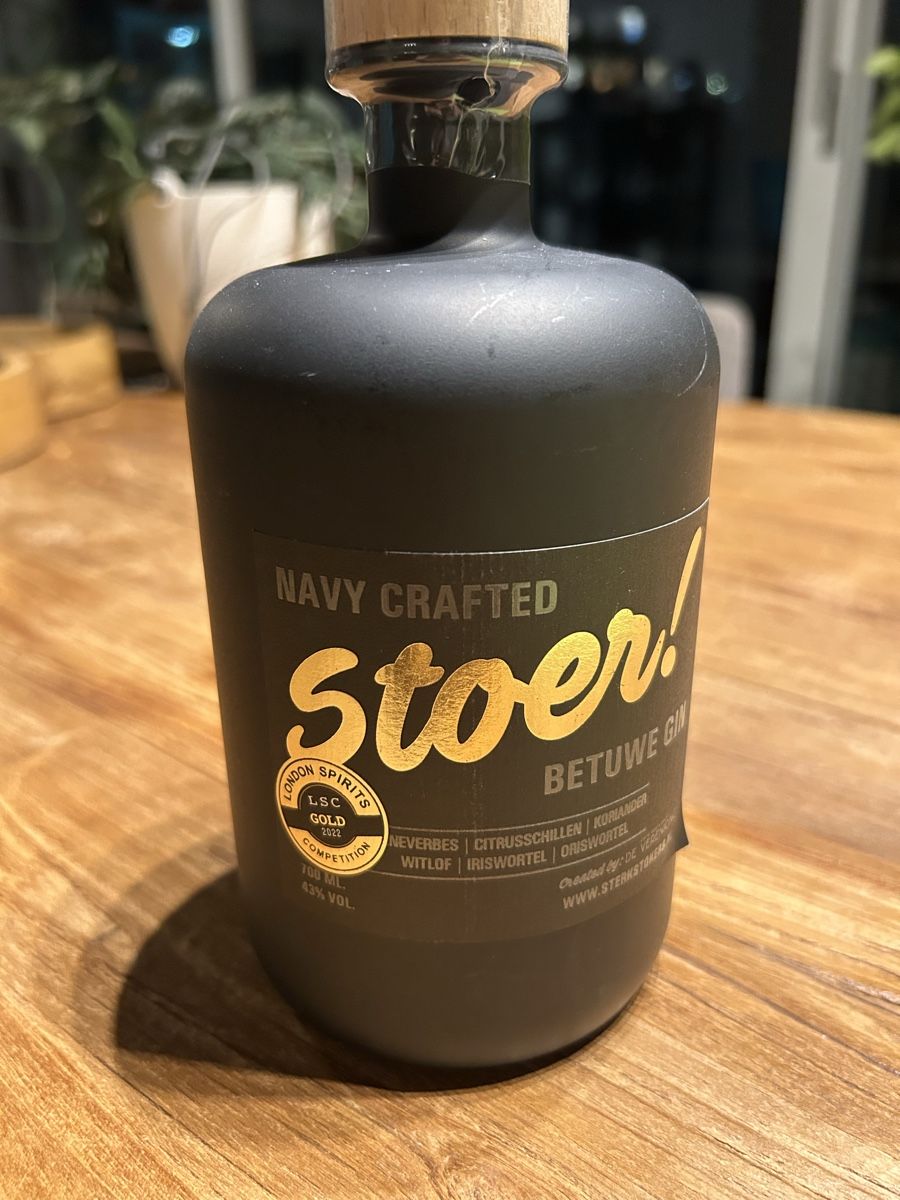 Bevande alcoliche: Stoer Betuwe Gin Navy Crafted – Nuovo e nell'imballaggio originale da Zug venduto da Tugiumerin