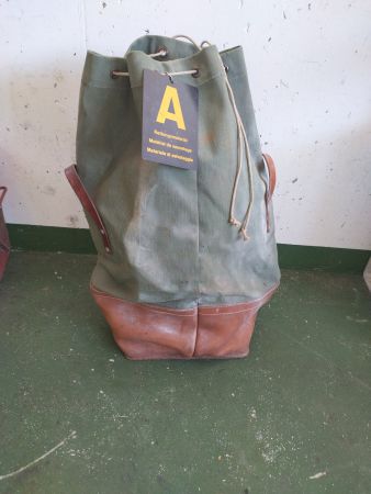 Praktischer Segeltuch Sack SCHWEIZER ARMEE Seesack