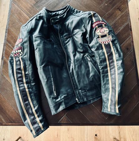 Motorrad Jacke Leder mit Innenfutter Grösse XL neuwertig