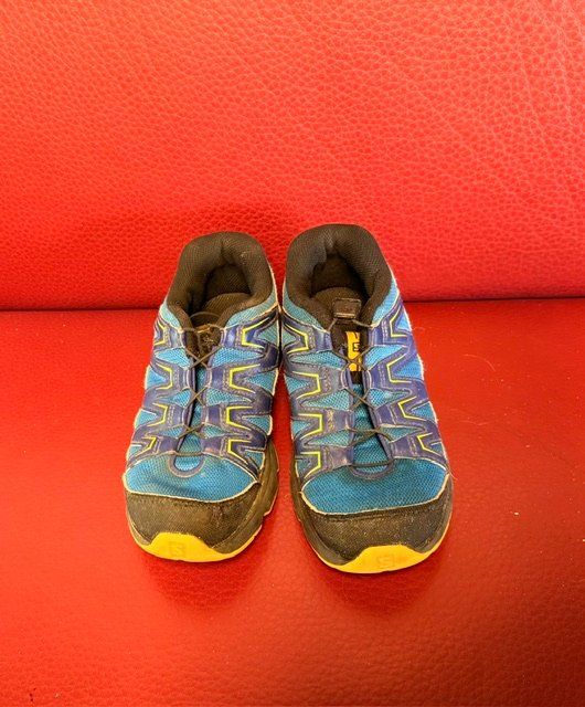 Salomon Scarpe per ragazzi: Salomon Wanderschuhe Grösse 33 – Usato da Lömmenschwil venduto da classico01