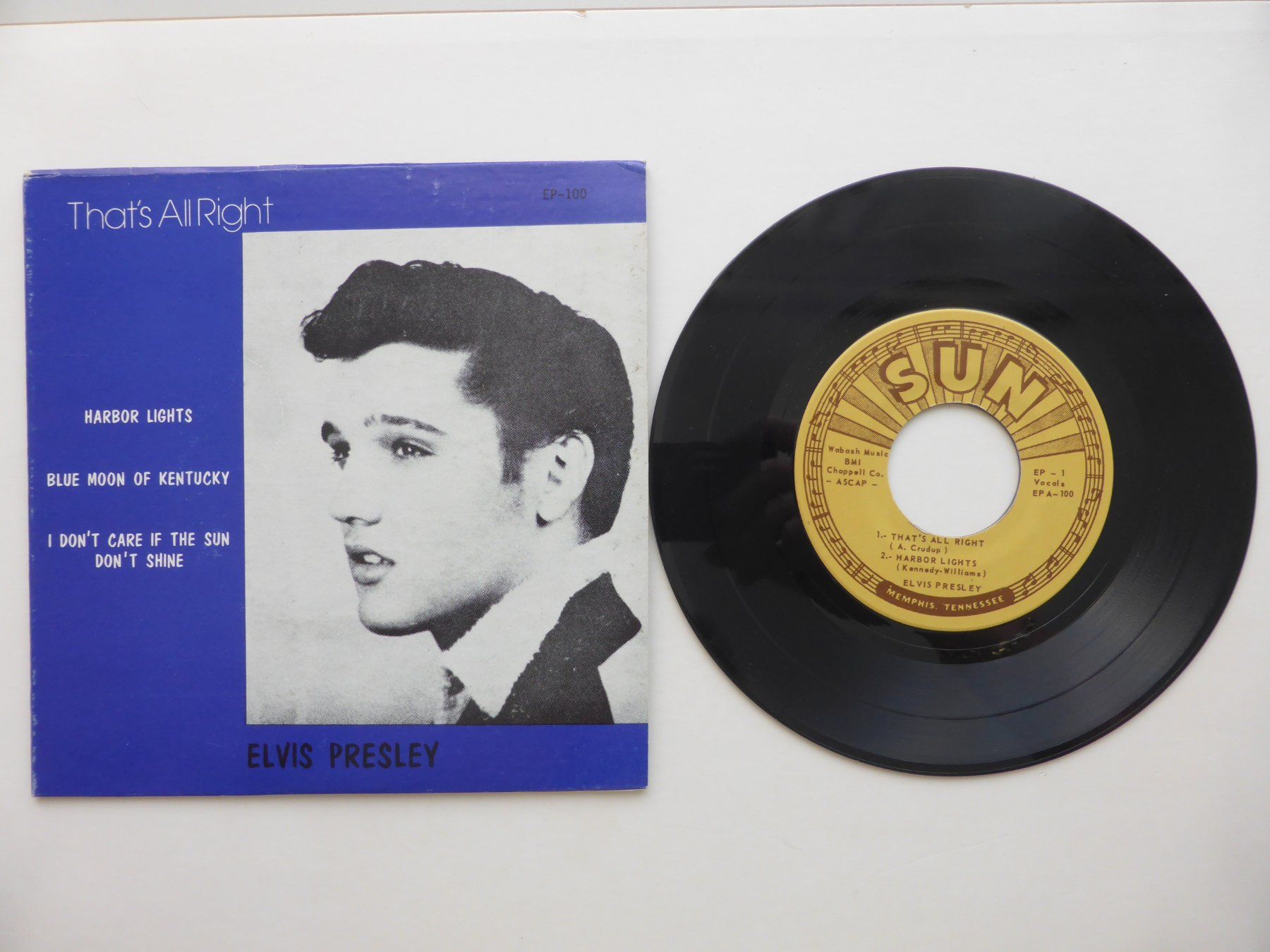 Dischi in vinile: VINYL SINGLE  EP  ELVIS PRESLEY – Usato da Küssnacht am Rigi venduto da Mondkinder