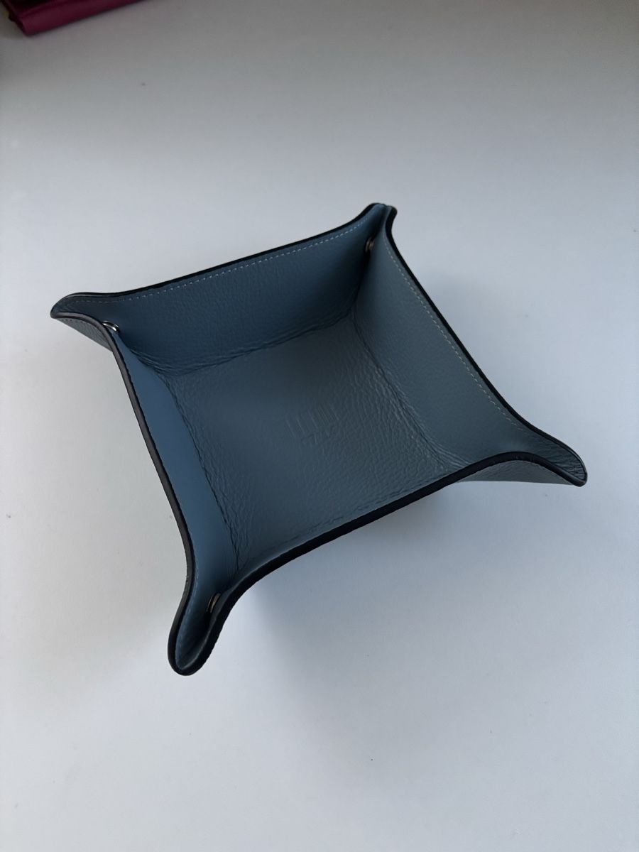 Autres articles pour la maison: 0714 Ablageschale aus Leder blau – Neuf avec emballage d'origine à Kirchberg SG par lar_8mw6