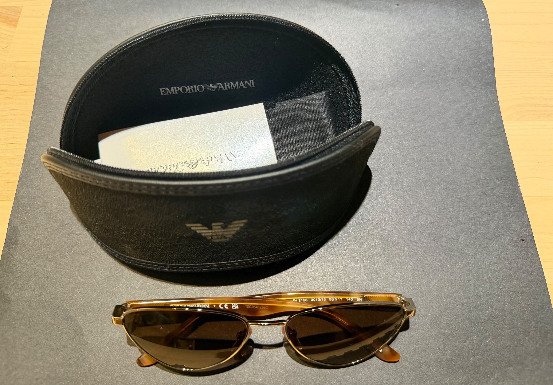 Armani Occhiali & Lenti: Armani Sonnenbrille Original – Usato da Thun venduto da Astralbern