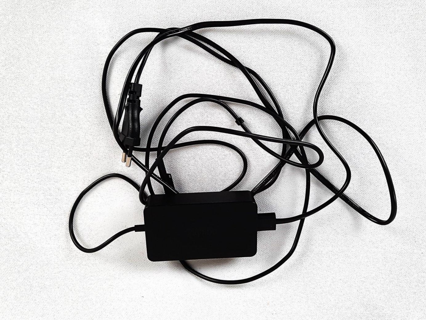 Microsoft Caricabatterie: LOGILINK-44w-Surface-Charger – Nuovo (secondo la descrizione) da Beinwil am See venduto da Restwert_Beinwil 4
