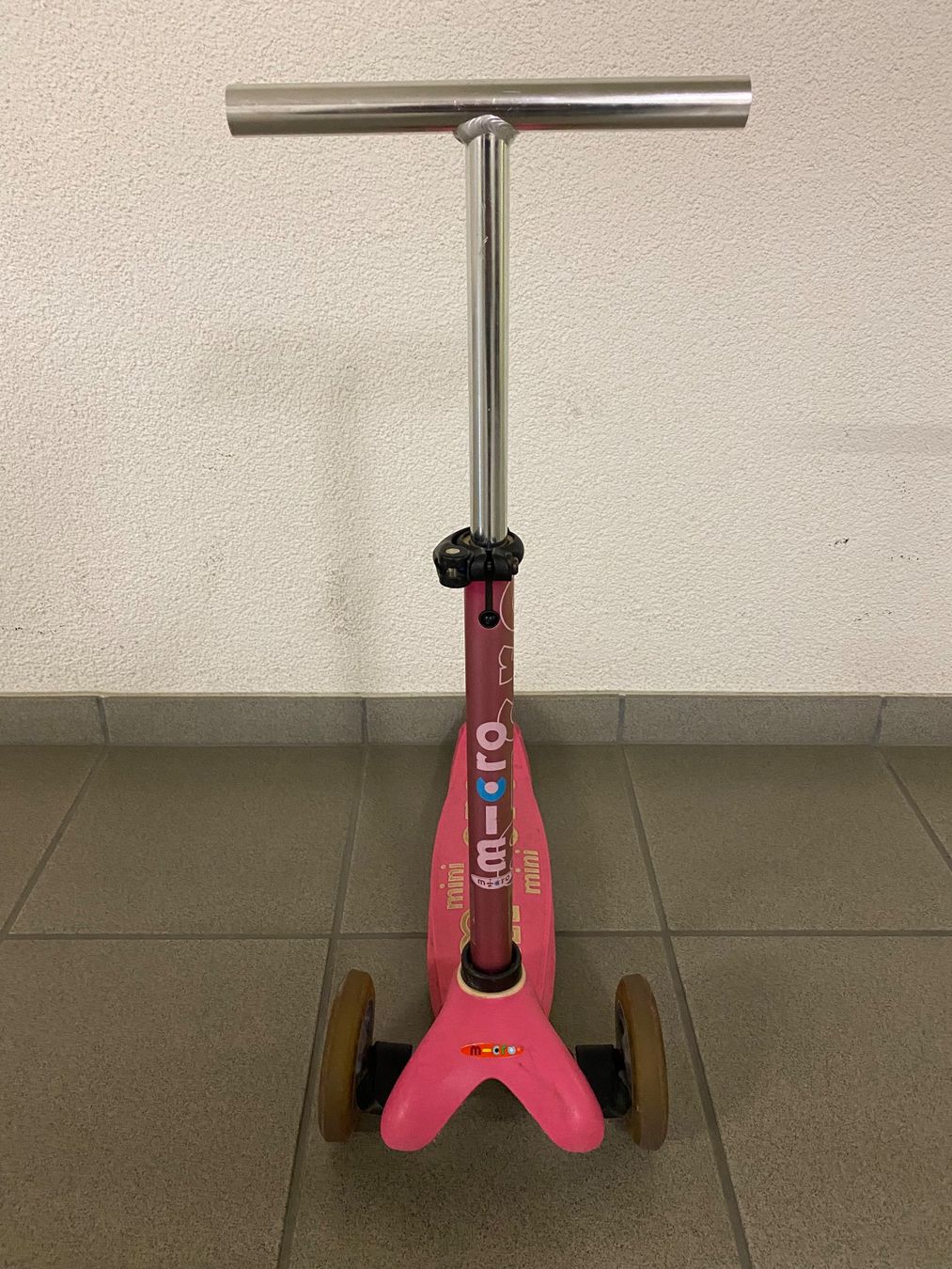 Micro Kickboard: Mini Micro Scooter Pink – Usato da Eschlikon TG venduto da RamonaSt 1