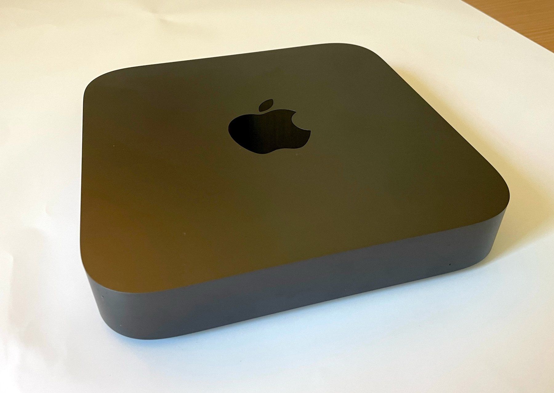 Apple PC: Macmini i5 (2018) – Usato da La Tour-de-Peilz venduto da justitboy