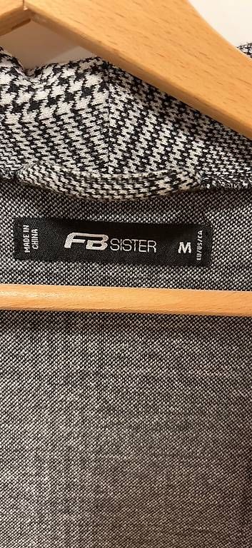 Jacken: Blazer Grösse M – Gebraucht aus Reichenbach i. K. von pri_nbn7 2