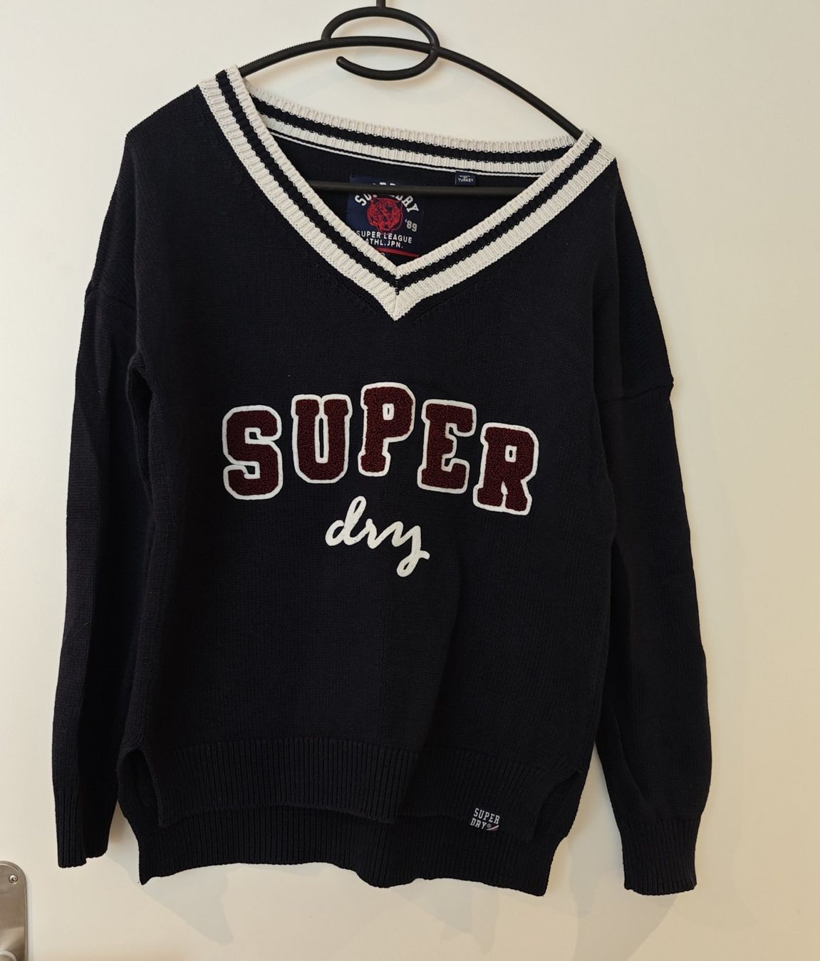 Superdry Pullover & Sweatshirts: Superdry Damenpullover Gr. S, Navy, V-Neck, Vintage Style – Gebraucht aus Bülach von mastika82 5