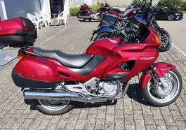 Honda NT650V Deauville, ab Service & MFK 08.2026