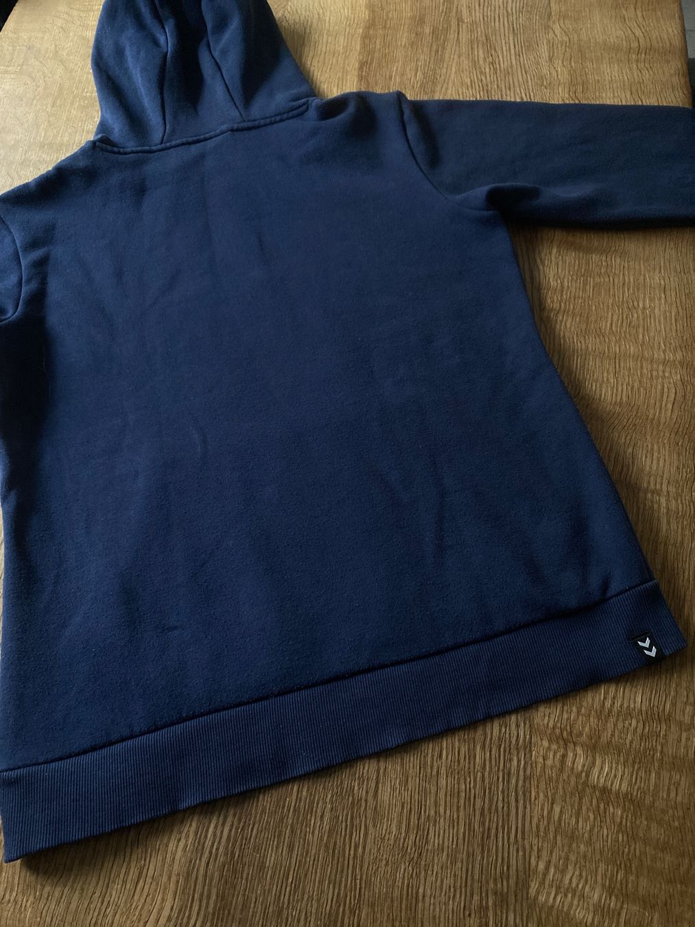 Hummel Maglioni & Felpe: HUMMEL HOODIE/ KAPUZENPULLOVER /PULLOVER GR.S dunkelblau – Usato da Frauenfeld venduto da Boldi46 1