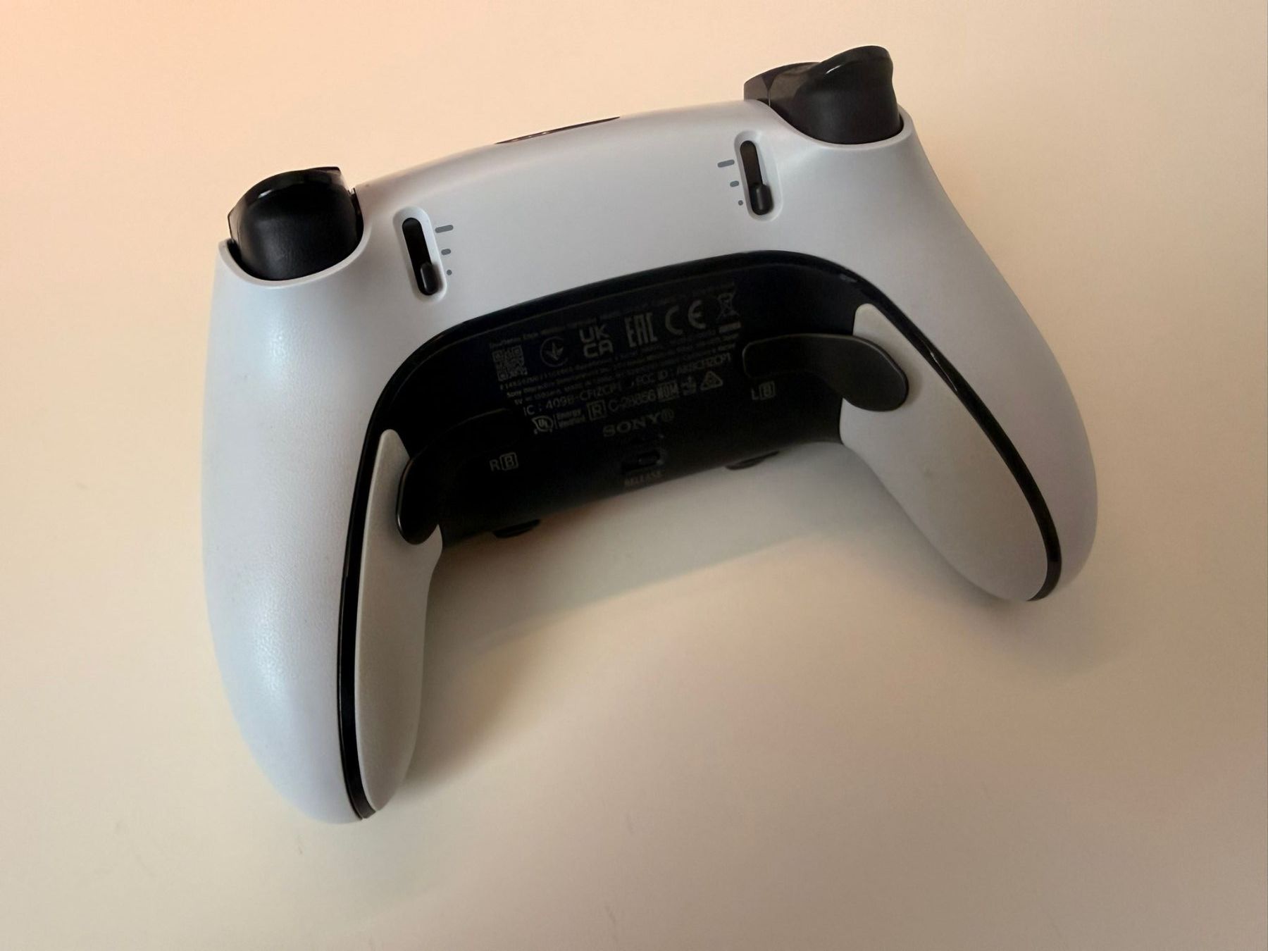 Sony Console: PS5 Controller DualSense Edge + Razer Kaira Headset Speed – Usato da Meilen venduto da AK78 4