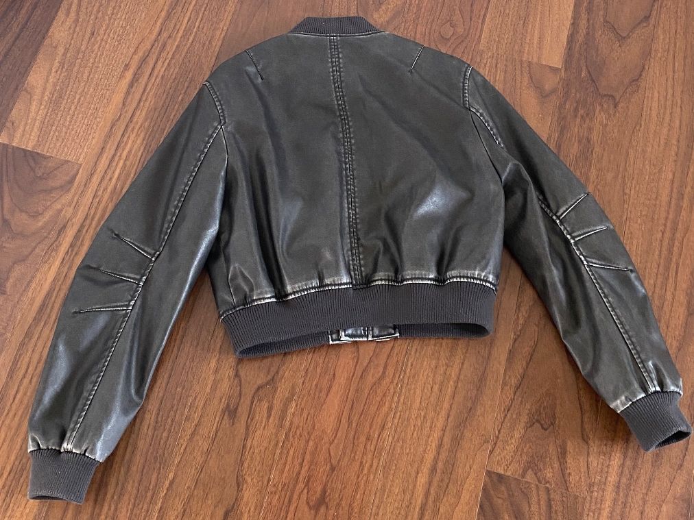 Zara Giacche: Fake Lederjacke von Zara gr. s – Usato da Buchs SG venduto da leo_7hcw 2