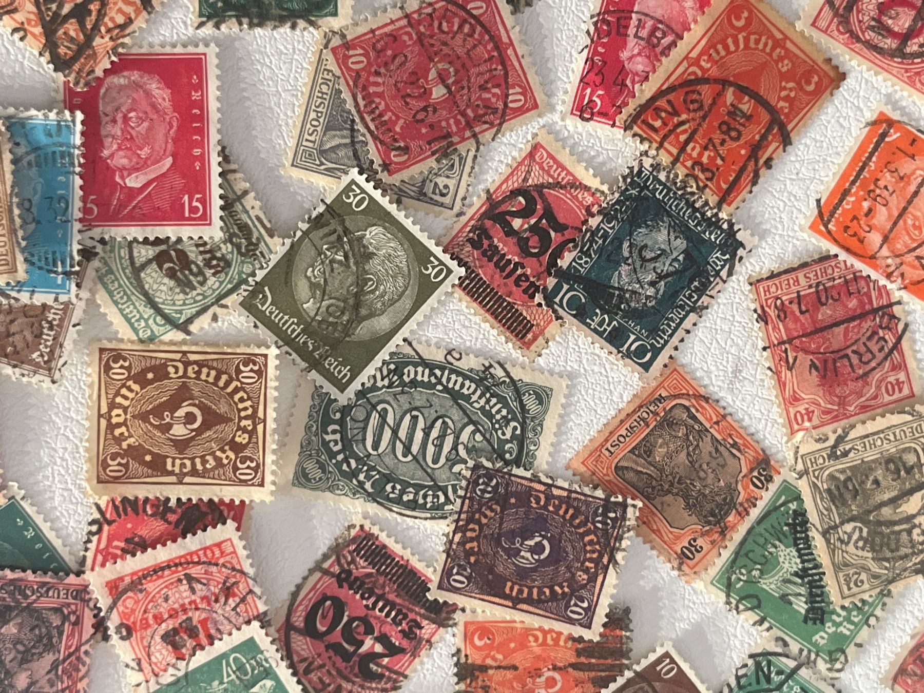 Tutti i francobolli: Lot 58: Lot mit Mix Briefmarke – Usato da Chiasso venduto da AzenYa 1