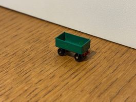*Unikat: kleiner Anhänger, handgemacht aus Holz (Spur Z)