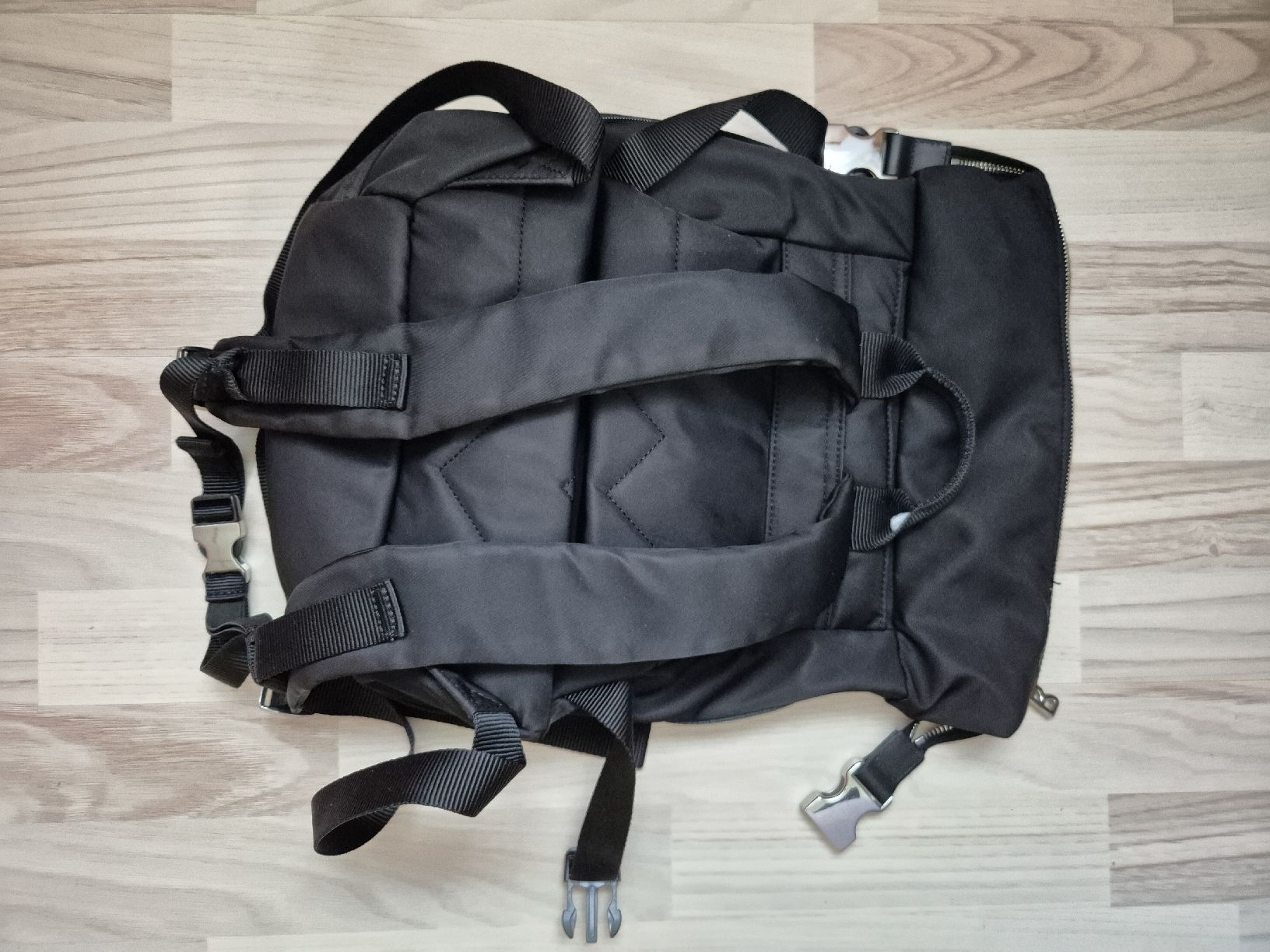 Bogner Zaini: Bogner Rucksack KLOSTERS Nylon – Nuovo (secondo la descrizione) da Unteriberg venduto da VOI_69 4