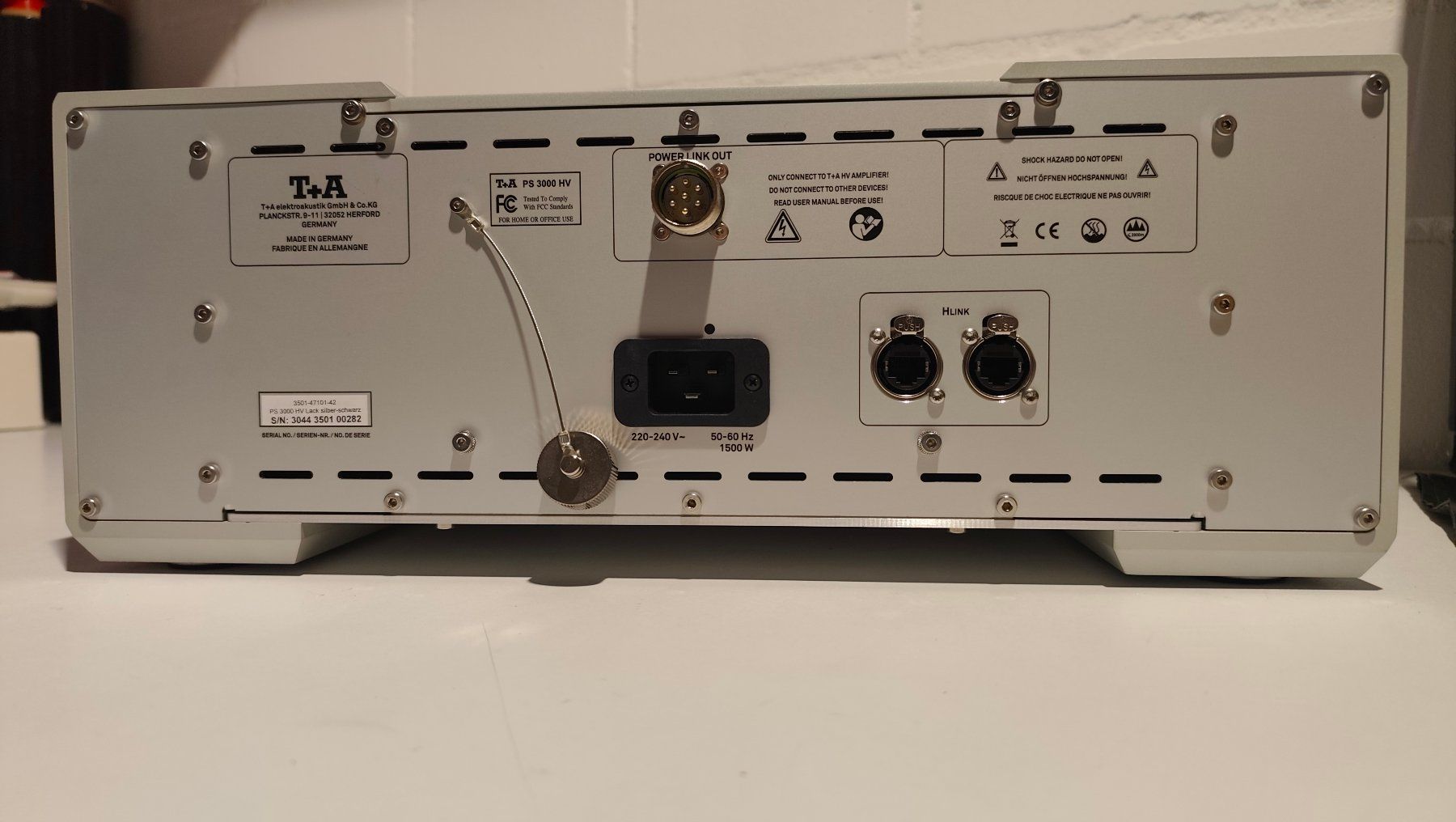 T+A Amplificatori: T+A A 3000 HV mit PS 3000 HV – Nuovo (secondo la descrizione) da Toffen venduto da RohrerHiFiAG 6