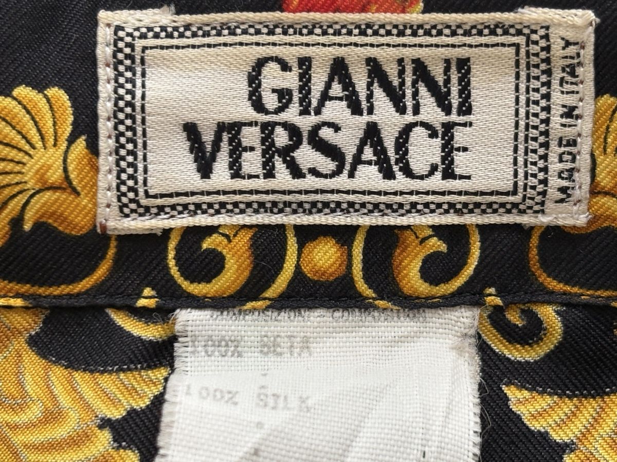 Versace Hemden: Gianni Versace Seidenhemd, Gr. L Original – Gebraucht aus Zürich von Auschra1 7
