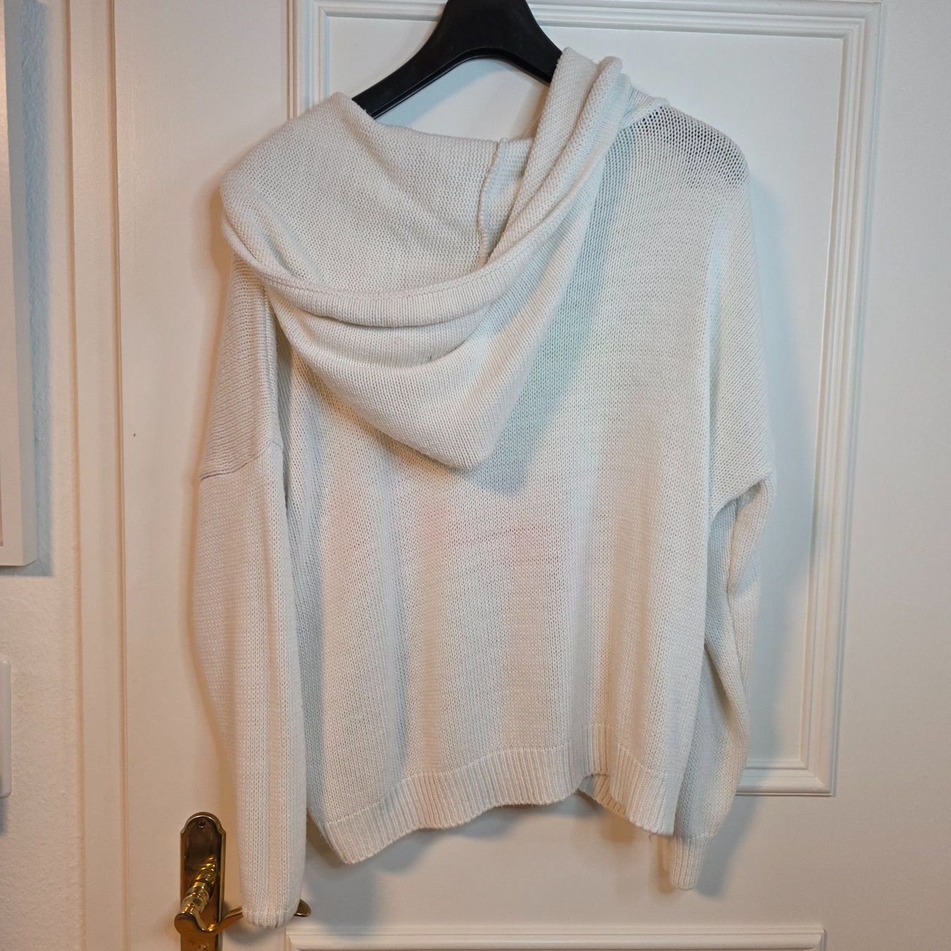 Pullover & Sweatshirts: Namaste Hoodie Pullover  38/40 – Gebraucht aus Wald ZH von CapLux 5