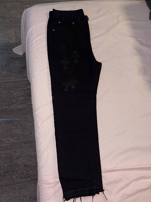 Jeans: Chrome Hearts Jeans – Gebraucht aus Obergerlafingen von raj_5njg 1