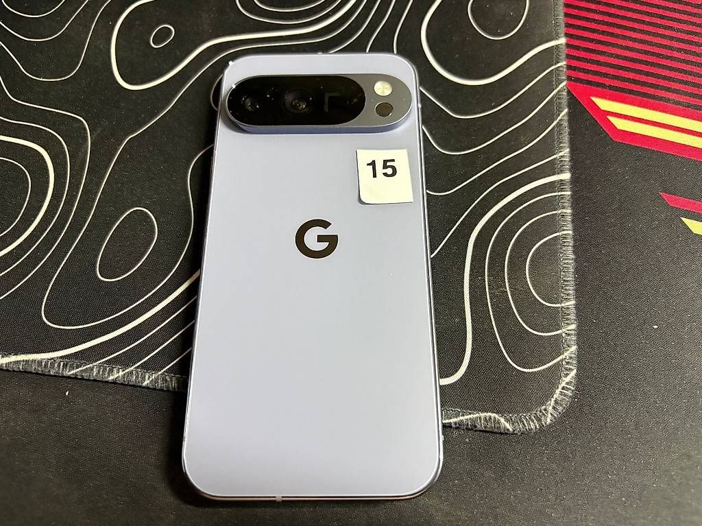 Google Telefoni cellulari / Smartphones: Google Pixel 10 Pro, 128 GB – Usato da Luzern venduto da inf_6rwd 3