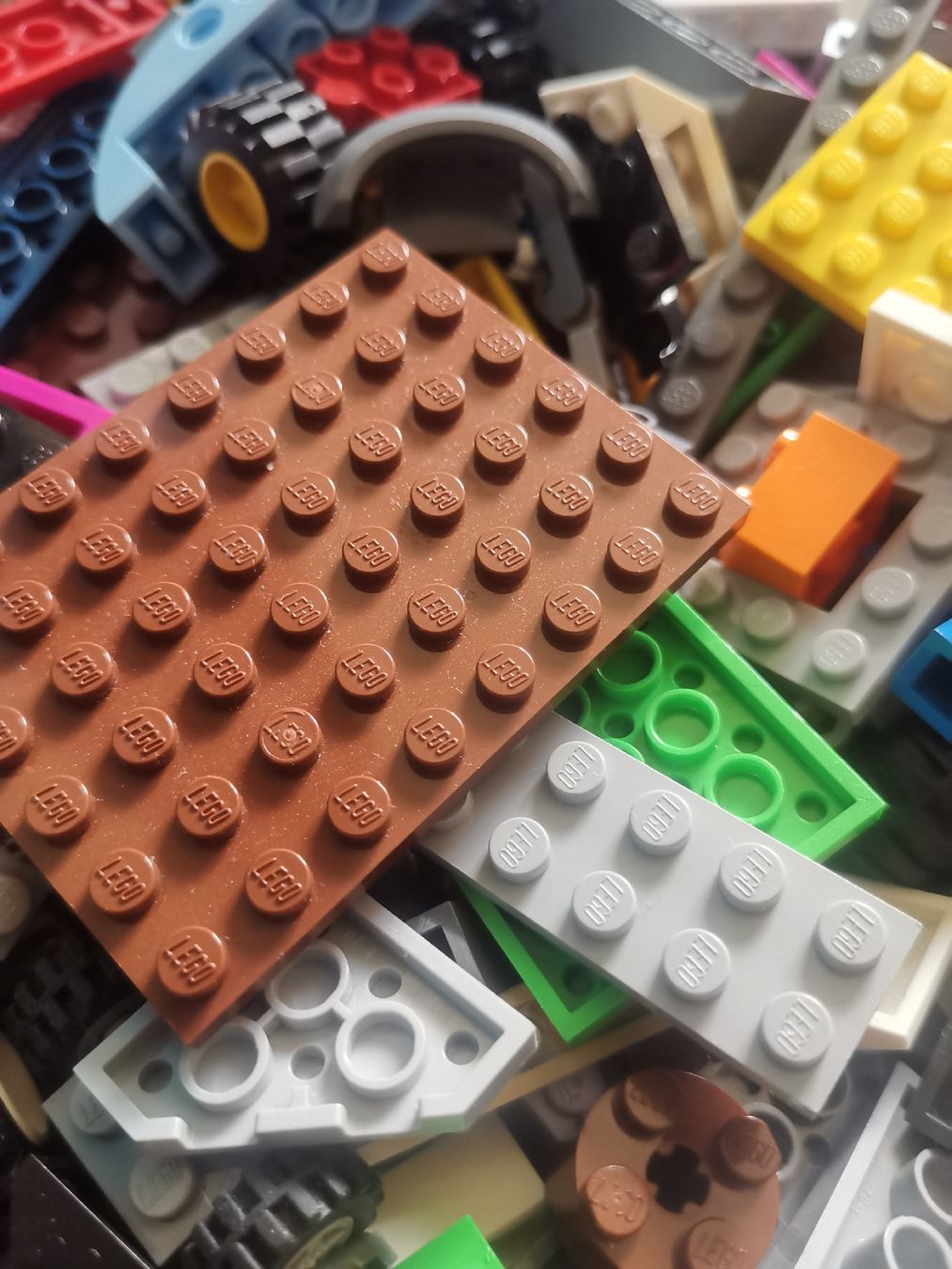 Lego Giocattoli: Lego Mix knapp 2 Kilo mit Strandplatte usw – Usato da Effretikon venduto da Superkarin7 4