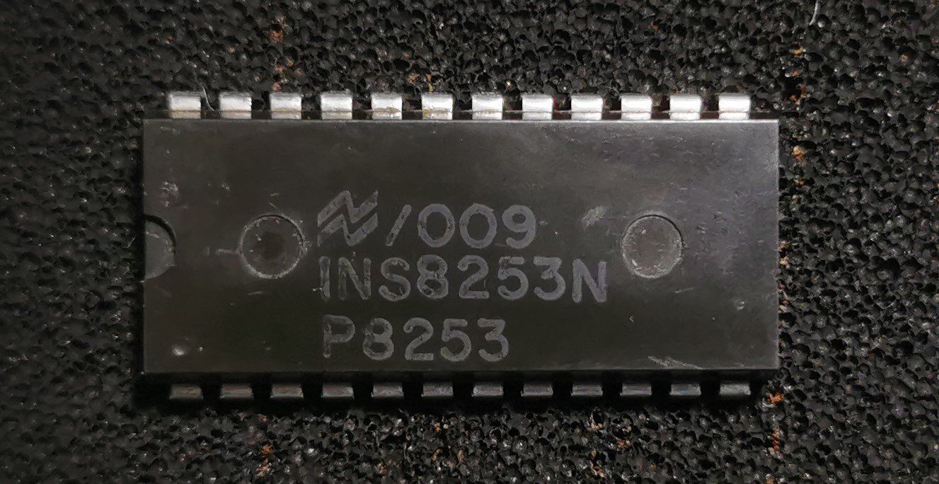 Intel Elektronikbauteile: INS8253N Chip - NS Timer – Neu (gemäss Beschreibung) aus Oberwangen b. Bern von Vittorio0