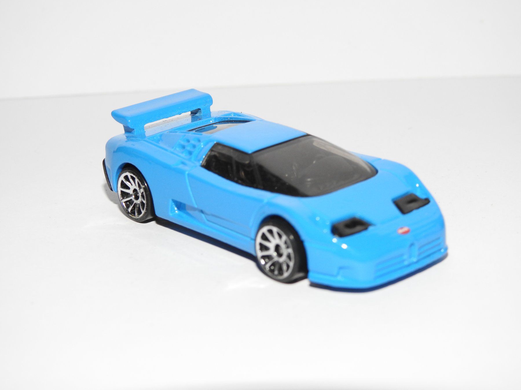 Bugatti Modellini d'auto: HOT WHEELS '94 BUGATTI EB110 SS / HW EXOTICS 2021 – Usato da Reinach BL venduto da vwbora75 2