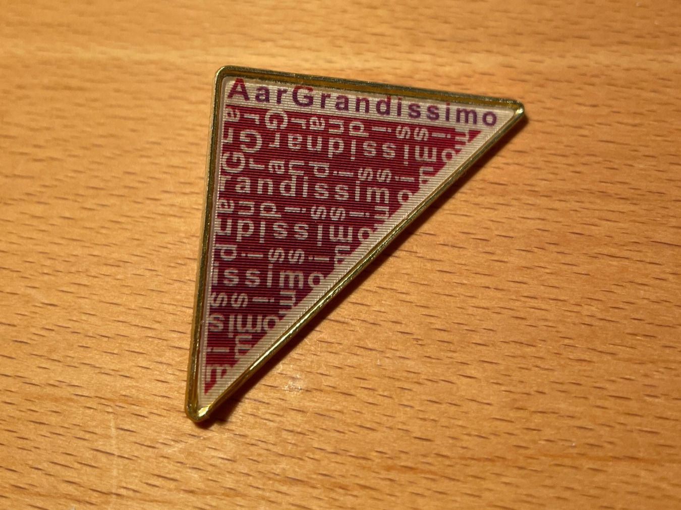 Plaketten & Abzeichen: Pin AarGrandissimo Aarau feiert – Gebraucht aus Erlinsbach von Michel2006