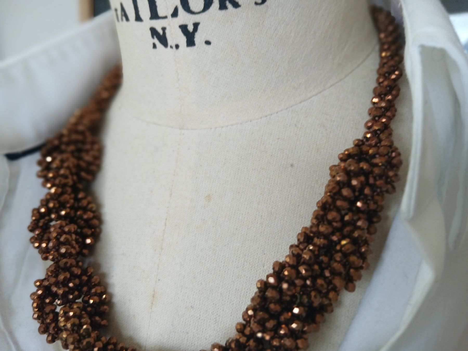 Catenine: Vintage Collier glitzernde Bronze Seed Perlen.Unikat – Usato da Beckenried venduto da SylvkensWorld 1