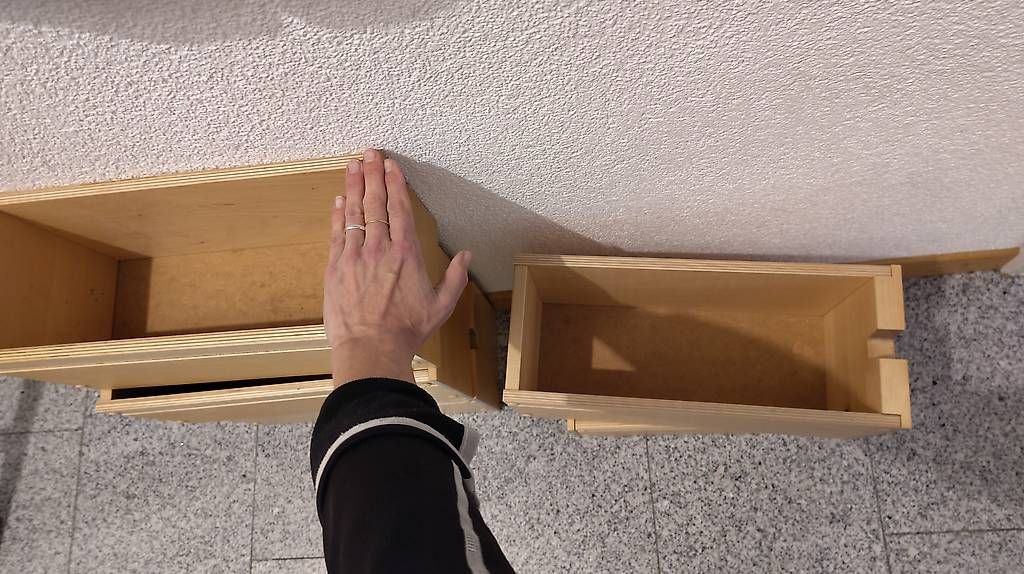 Tavoli: Table pliable avec tiroirs – Usato da Attalens venduto da fla_2scj 3